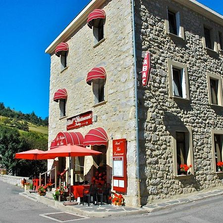 Au Parfum Des Bois Hotel Saint-Cirgues-en-Montagne Exterior photo